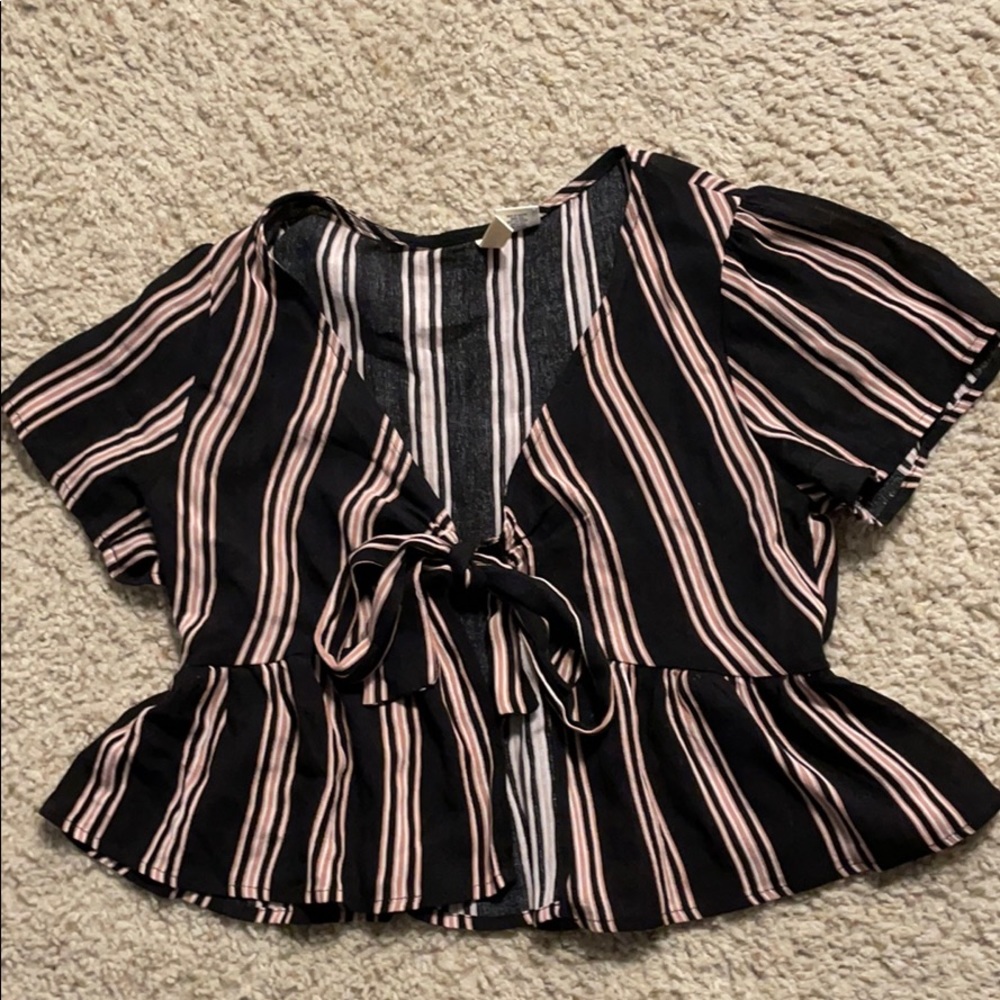 Tie front crop top